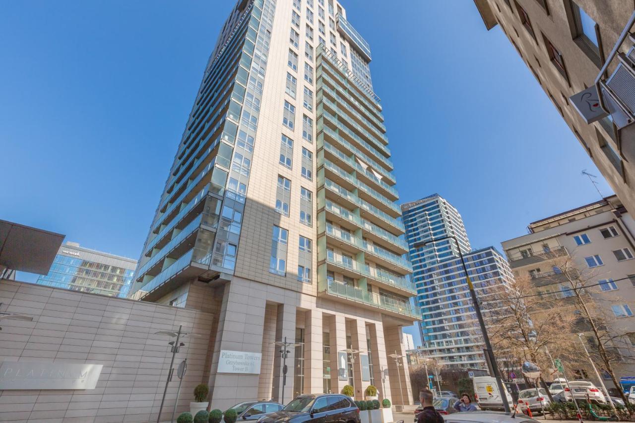 Platinum Towers Apartment With Parking By Renters Prestige Warsaw Exterior photo